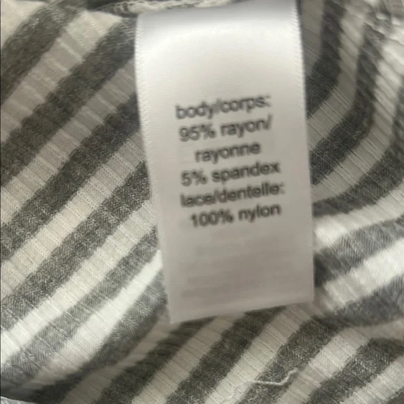 Maurices NWT⭐️Gray & White Lace Tank Top - Picture 9 of 10